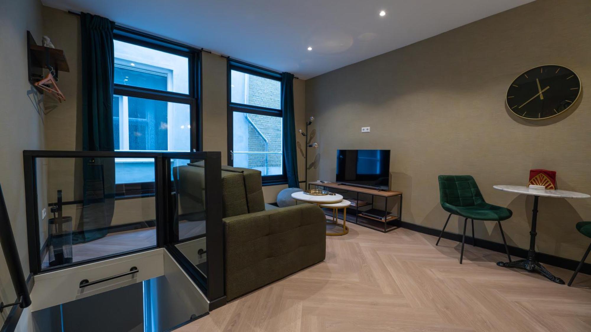 Downtown Suite L'Aia Esterno foto