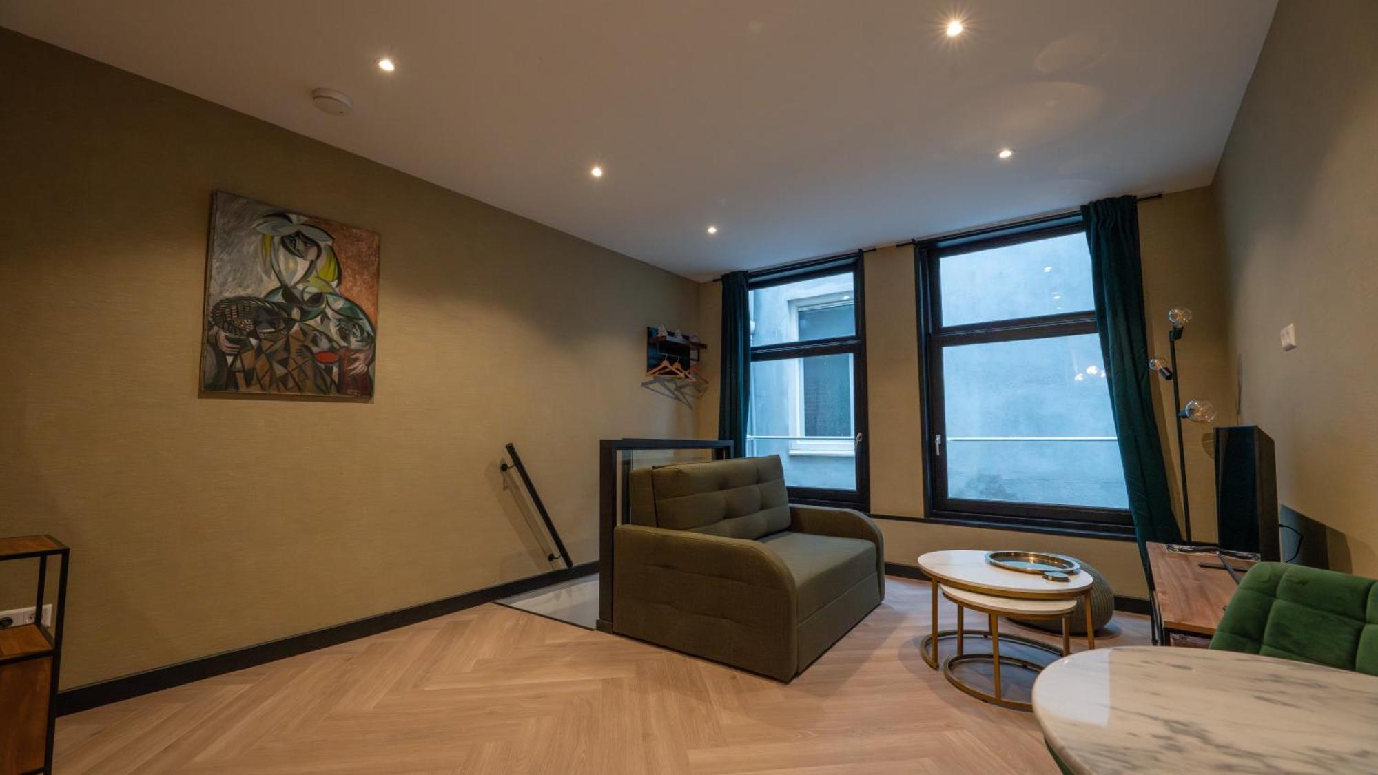 Downtown Suite L'Aia Esterno foto