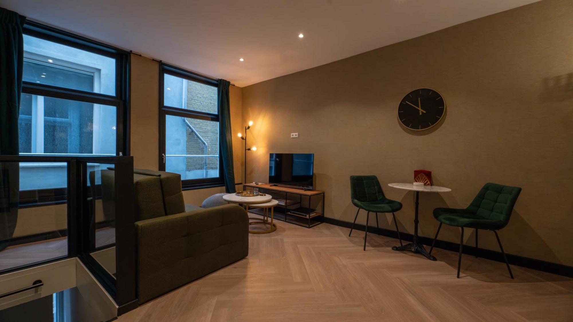 Downtown Suite L'Aia Esterno foto